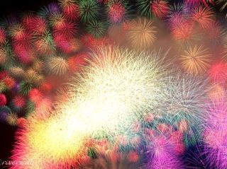 Night Sky Adorned with the Dance of Peacocks: "Kihoku Lantern Festival"