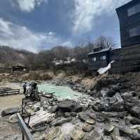 ♨️【秋田・黒湯温泉】秘湯の名湯で心も体も癒される自然の温泉旅