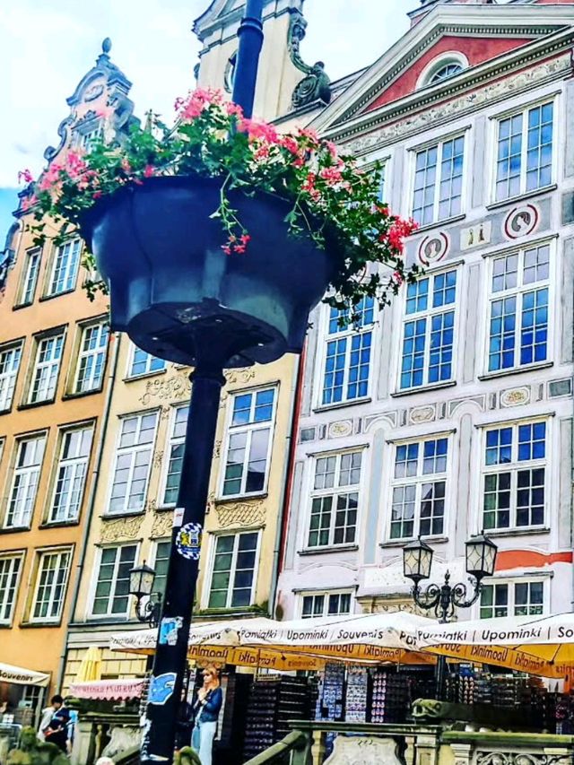 🇵🇱✨ Gdańsk: Poland’s Coastal Gem on a Shoestring Budget! ✨🇵🇱