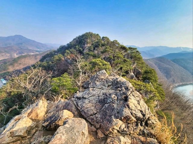 Eighth Peak, Big Feels