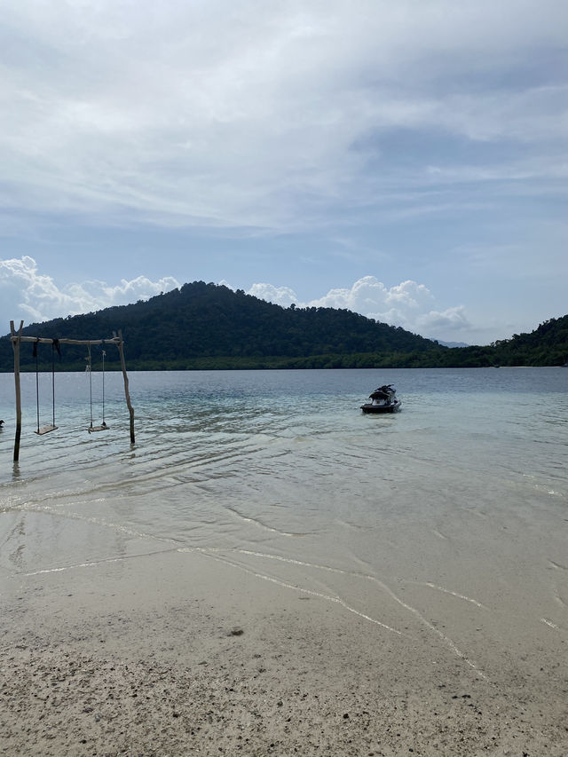 Lampung can’t get enough for long weekend getaway!