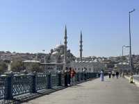 【ガラタ橋（Galata Bridge）｜イスタンブールの“海と街”をつなぐ、絶景と屋台の名所】