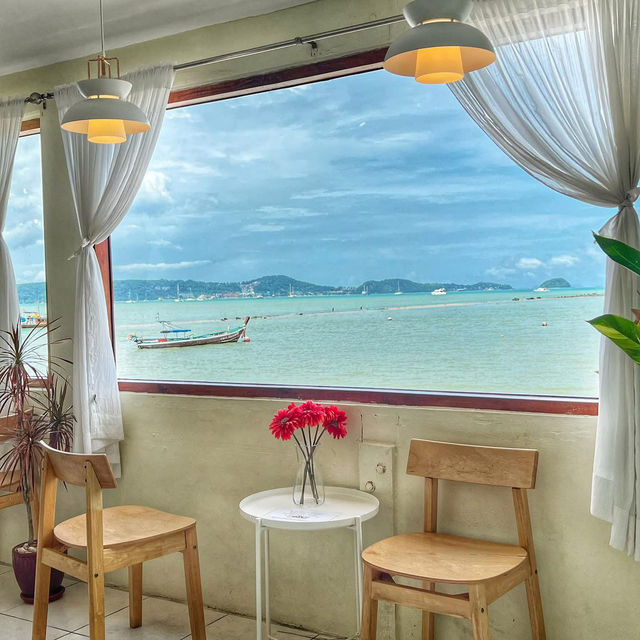 Lay Cafe Phuket