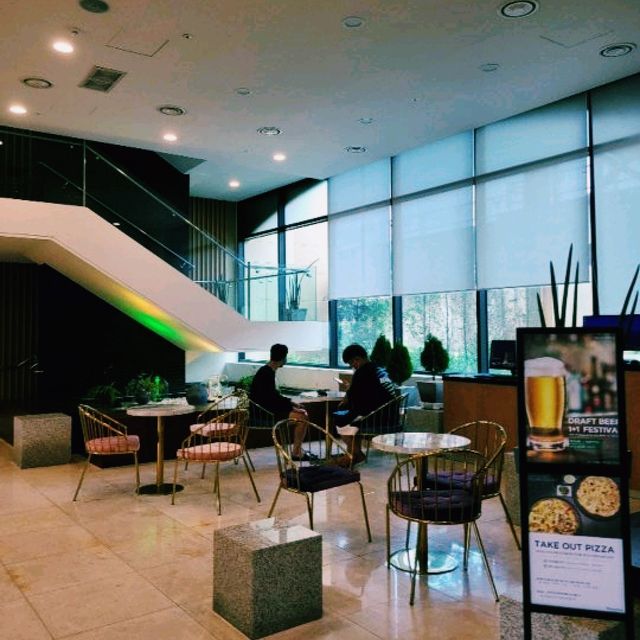 속초 라마다 호텔 숙박 후기 – 오션뷰와 위치 모두 만족!