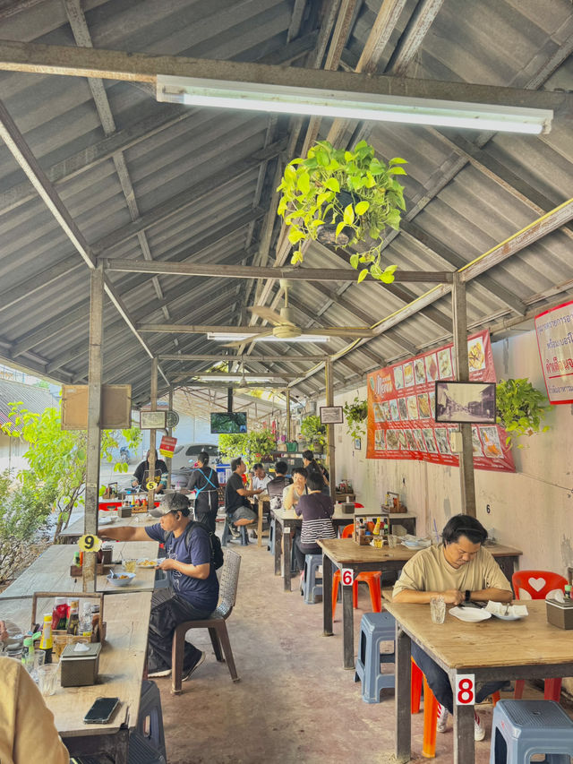 ร้านอาหารเช้าอร่อยๆ เชียงใหม่ 🍜🌮