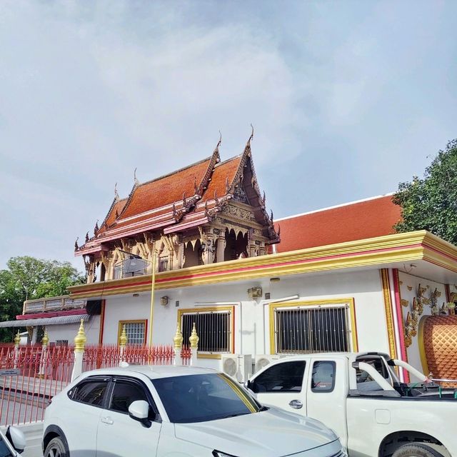 ศาลเจ้า เจ้าแม่กวนอิม พระสังกัจจายน์ วัดหนองจอก