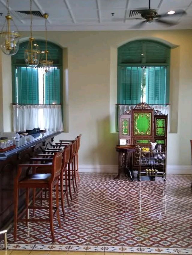 ✨🏛️ The Majestic Melaka – Vintage Vibes, Modern Comfort! 🌿💼