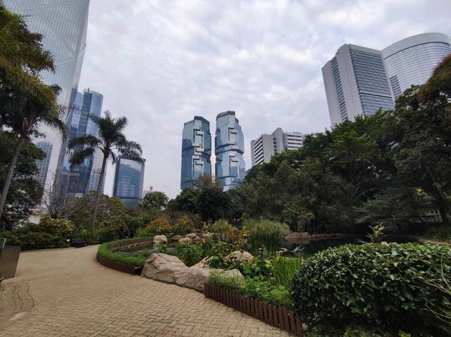สวนสาธารณะเก่าแก่กลางเกาะฮ่องกง