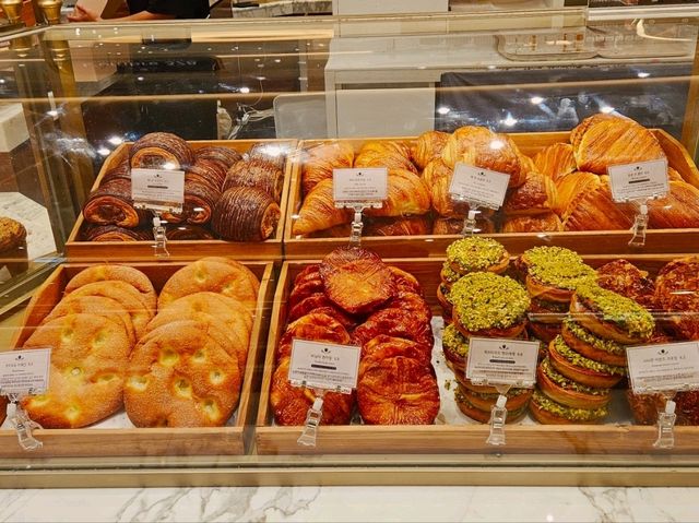The Shinsegae Market at Express Bus Terminal