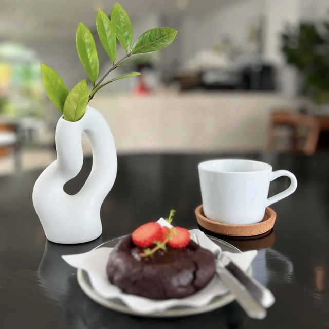 🕰️ Honest Coffee & Service  