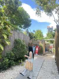คาเฟ่ร้านอาหารริมทะเล Hideout Beach Cafe