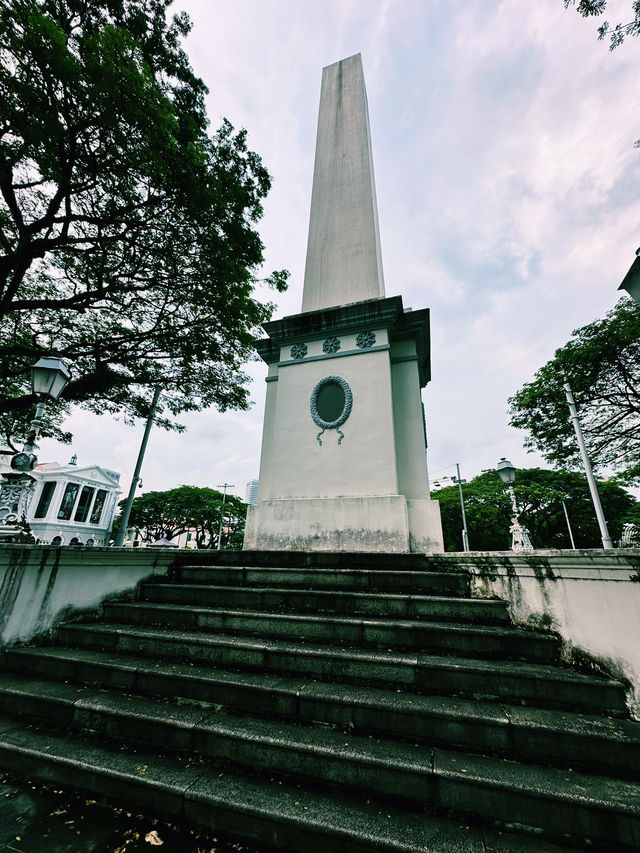 Colonial Grace Meets Cultural Depth – Outside the Asian Civilisations Museum