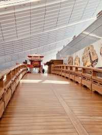 Solo Traveler’s Guide to Haneda Airport: More Than Just a Layover!** ✈️🌸  