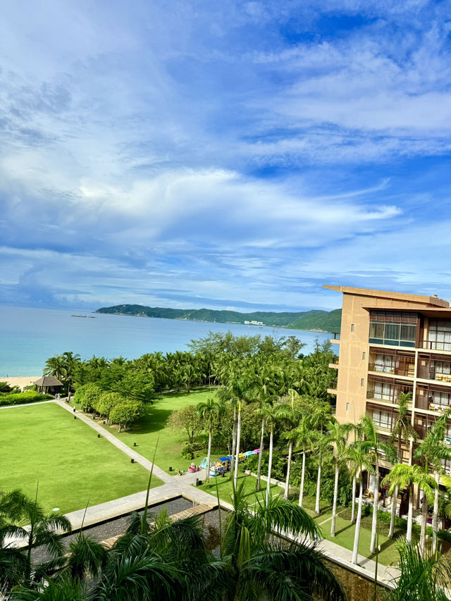 Lazy Days in Sanya ☀️⛱️ One Week of Real Beach Relaxation