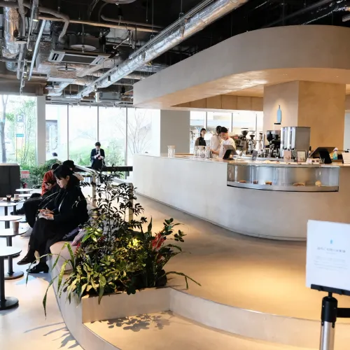 Blue Bottle Coffee（恵比寿）– 静かなエリアで楽しむ美味しいコーヒー