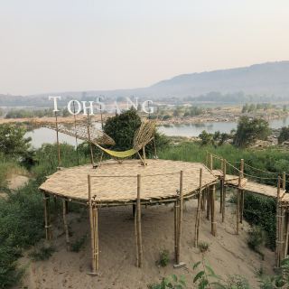 Experience the amazing nature at Sam Phan Bok