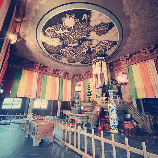 The Heart of Zen Wisdom: Kenchō-ji's Hattō (Lecture Hall) 📜