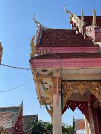 วัดเกาะลอย อ.ศรีราชา จ.ชลบุรี