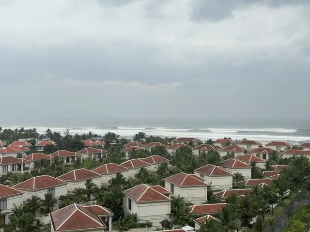 🌴 峴港Fusion Resort & Villas Da Nang：海濱天堂的奢華療癒之旅！🏖️✨