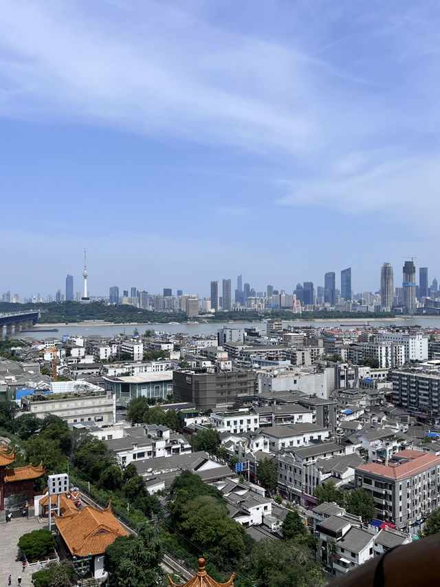 🏯✨ Legends in the Sky: Explore Wuhan’s Yellow Crane Tower 🏯✨ Legends in the Sky: Explore Wuhan’s Yellow Crane Tower