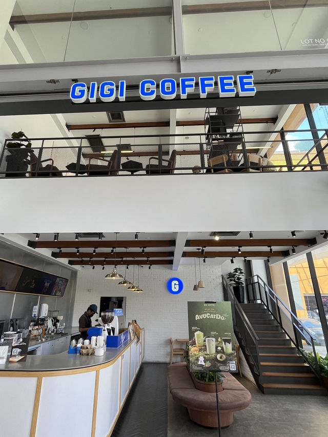Gigi Coffee at One Utama: A Minimalist Urban Retreat ☕🌆