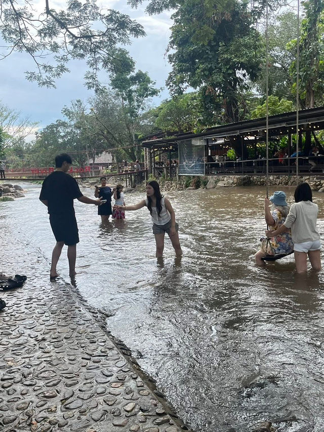 ปางแฟน Rock n’River 