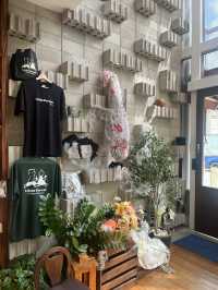 ☕🌸 รีวิว Little Forest Coffee & Flowers — คาเฟ่เล็