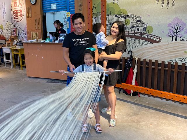 親子DIY山間體驗麵線製作的樂趣