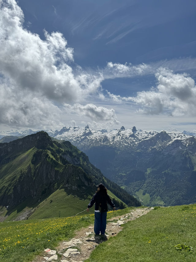 ⛰️ Fronalpstock – จุดชมวิวสุดตระการตา 🇨🇭
