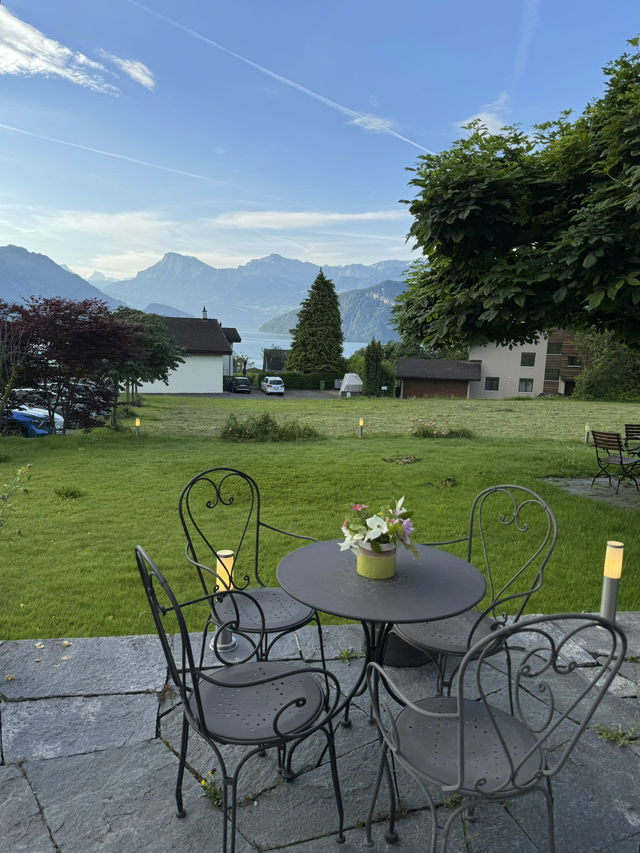 🏞️ Weggis – เมืองพักตากอากาศริมทะเลสาบลูเซิร์น 🇨🇭