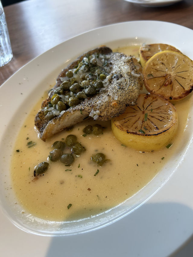 🍽️ The Thirsty Owl｜江振誠打造的海邊歐風餐館