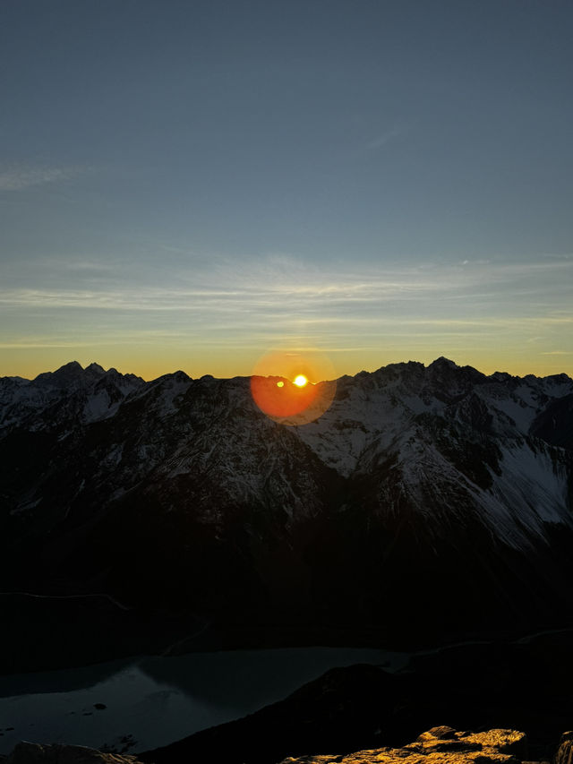ミューラーハットでテント泊!マウントクックを間近に感じる🏔️✨ ミューラーハットでテント泊!マウントクックを間近に感じる🏔️✨