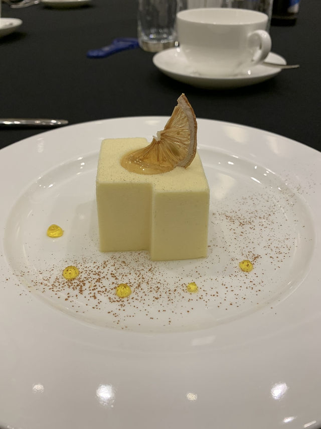 📍 파라다이스 시티 인천 — 예술과 휴식이 공존하는 럭셔리 호캉스 📍 파라다이스 시티 인천 — 예술과 휴식이 공존하는 럭셔리 호캉스