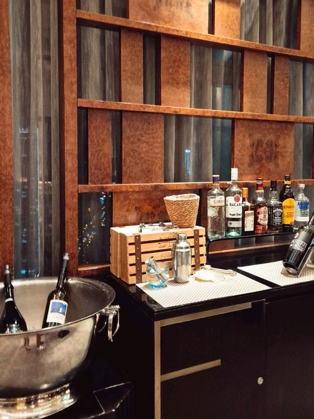 칭다오 더 웨스틴 이그제큐티브 라운지에서 즐기는 여유로운 밤