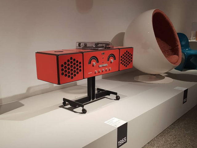 🎨 Museum of Applied Arts Cologne — Where Creativity Meets Craftsmanship 🎨 Museum of Applied Arts Cologne — Where Creativity Meets Craftsmanship