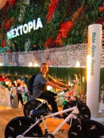 พื้นที่การจัดโซนดอกไม้ที่ NEXTOPIA สยามพารากอน