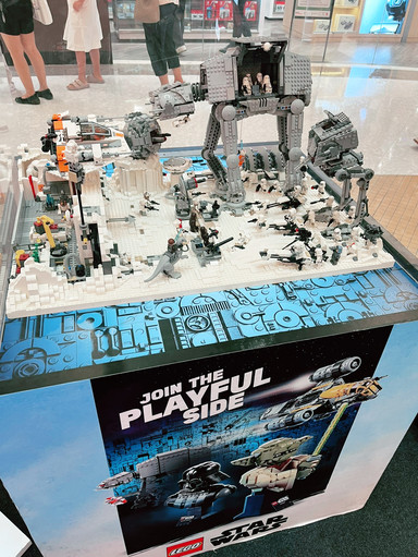 魅力満載のスター・ウォーズ レゴ ショーケース。 | Trip.com スバン