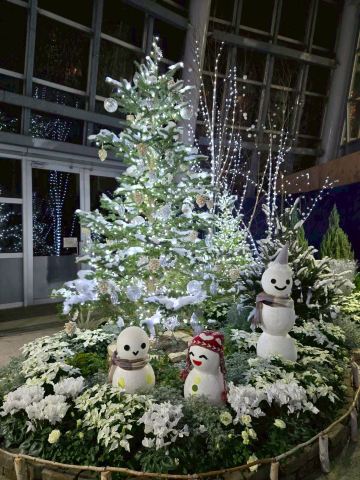 ❄️✨これは反則級に可愛すぎる…雪だるまワールド発見😭🤍 | Trip.com