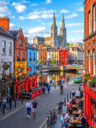 Find harbor scenery here