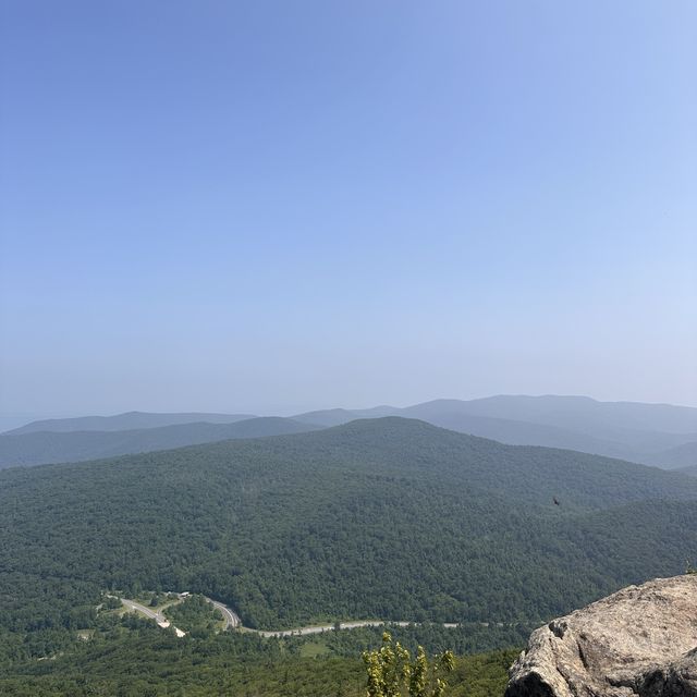 Hiking at Mary Rock Trial - Virginia 