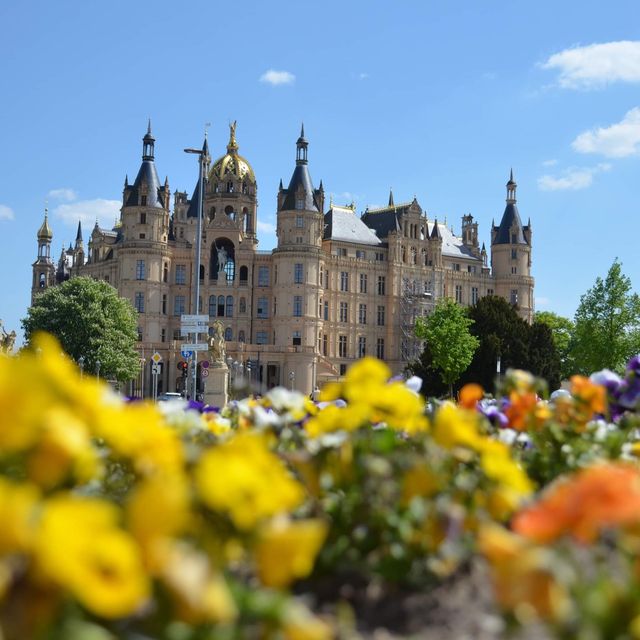 Schloss Schwerin …the center of city