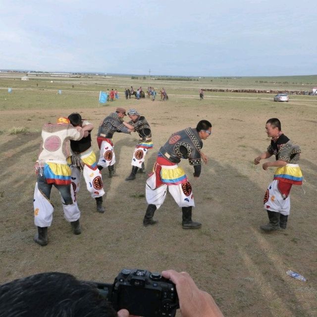 Mongolian Yurts in Xilamuren Grassland 🇨🇳