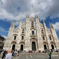 Fascinating Milan Cathedral 🇮🇹🍷🍦