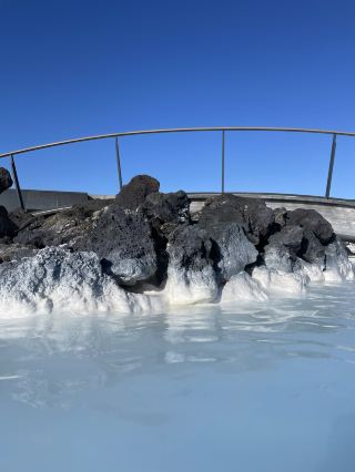 Iceland Hot Spring Recommendation: Blue Lagoon Hot Spring! Super Relaxing Soak! Face Mask Experience!