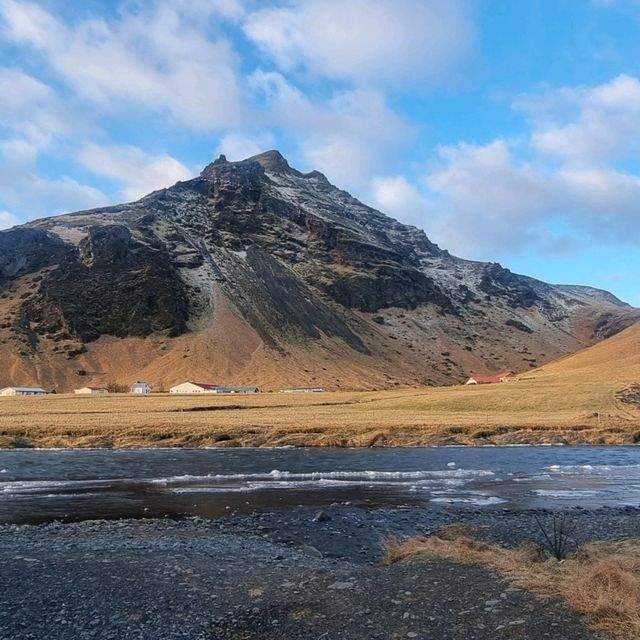 Skógafoss: A Gem of Iceland's South Coast