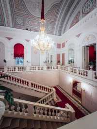  Bolshoi Theatre, Moscow – Icon of Russian Culture