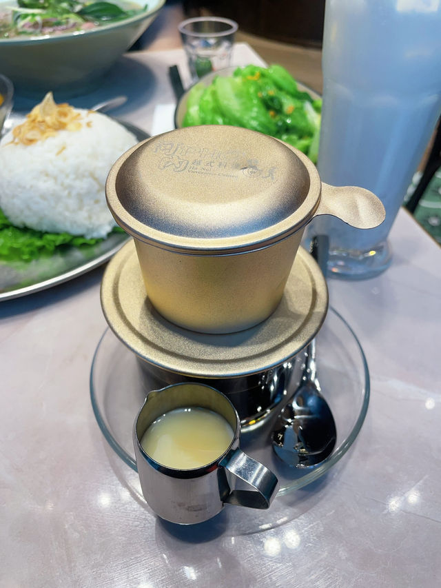 啟德正宗越南菜😋生牛肉河超出色！