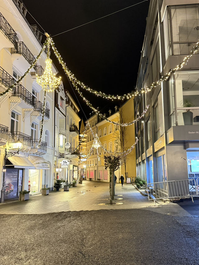 🎄🏰 Baden-Baden Weihnachtsmarkt – Where the Black Forest Sparkles with Elegance ✨❄️