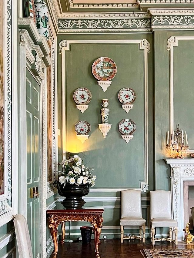  🏰🌸 “A Castle on Water: My Elegant Escape to Leeds Castle” ✨🇬🇧