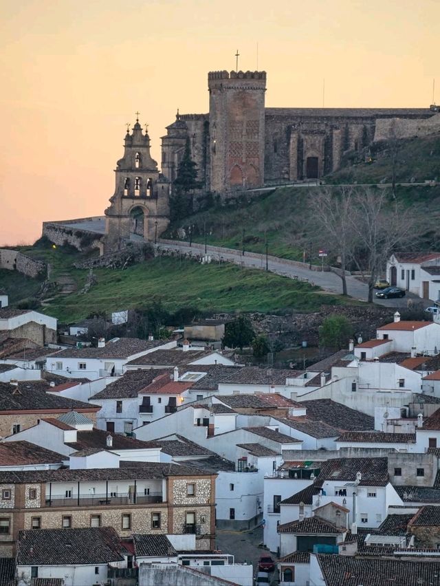 ⛰️🌿 “Whispers from the Earth: A Peaceful Day in Aracena” 🇪🇸✨
